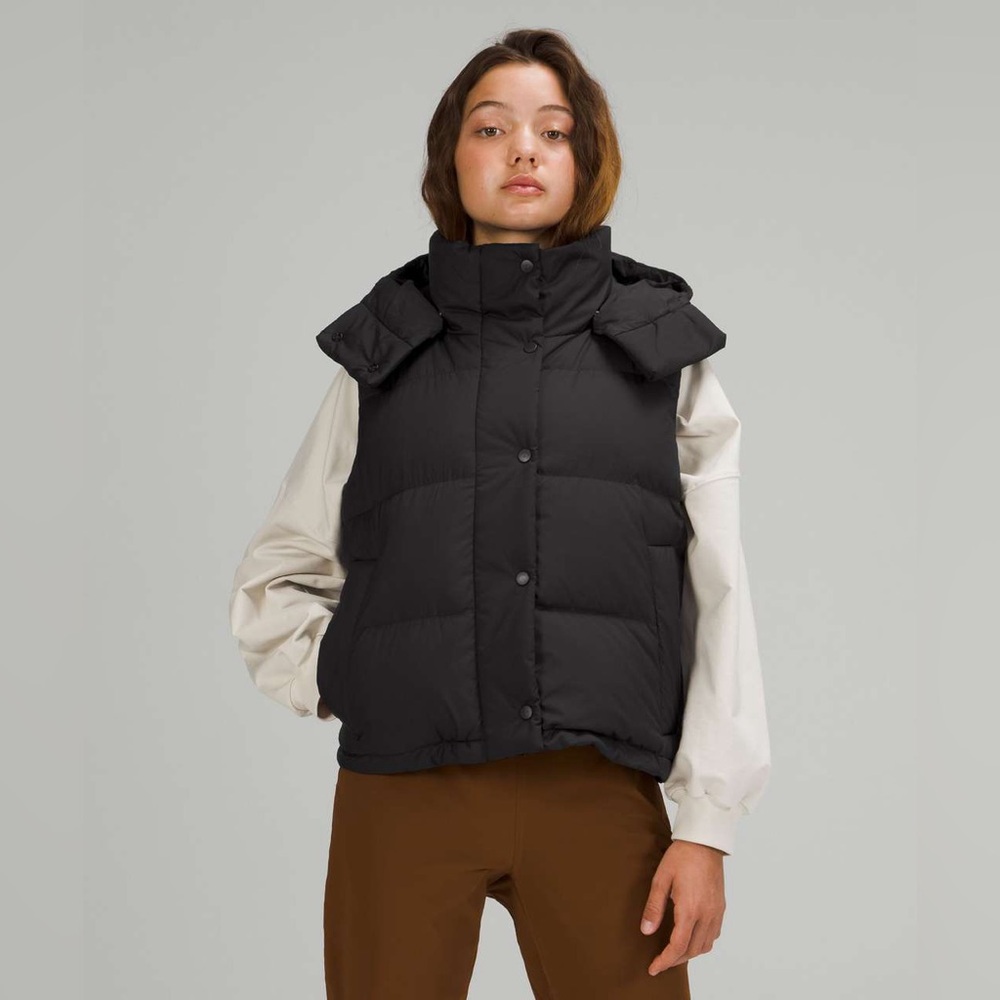 Lululemon Wunder Puff Cropped Vest in Black